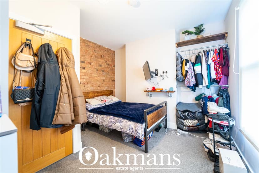 64, Reservoir Road - Image 12