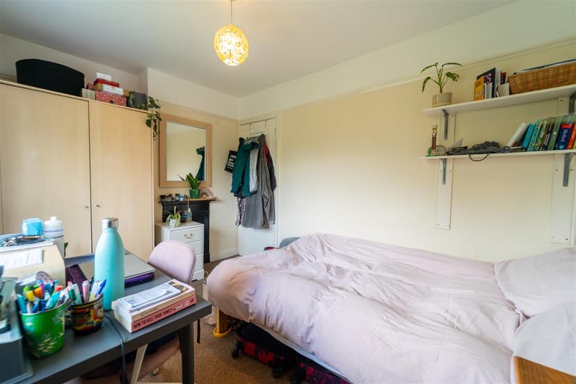 56, Reservoir Road - Image 6