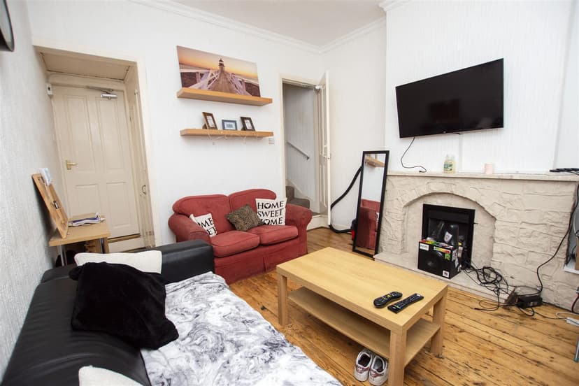 834, Pershore Road - Image 8