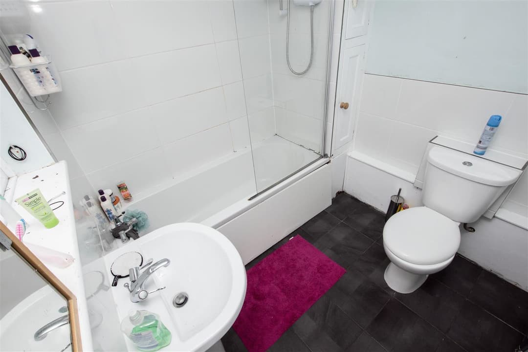 834, Pershore Road