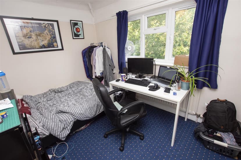 166, Reservoir Road - Image 5