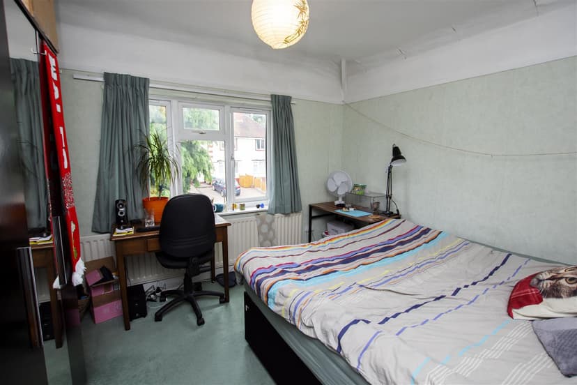 166, Reservoir Road - Image 4