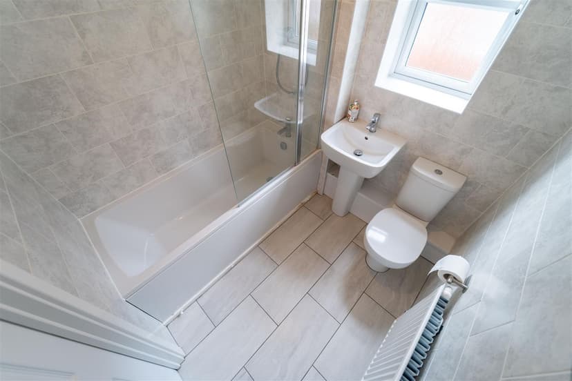 Apartment 10, Knightwood Court, Tanners Way - Image 1