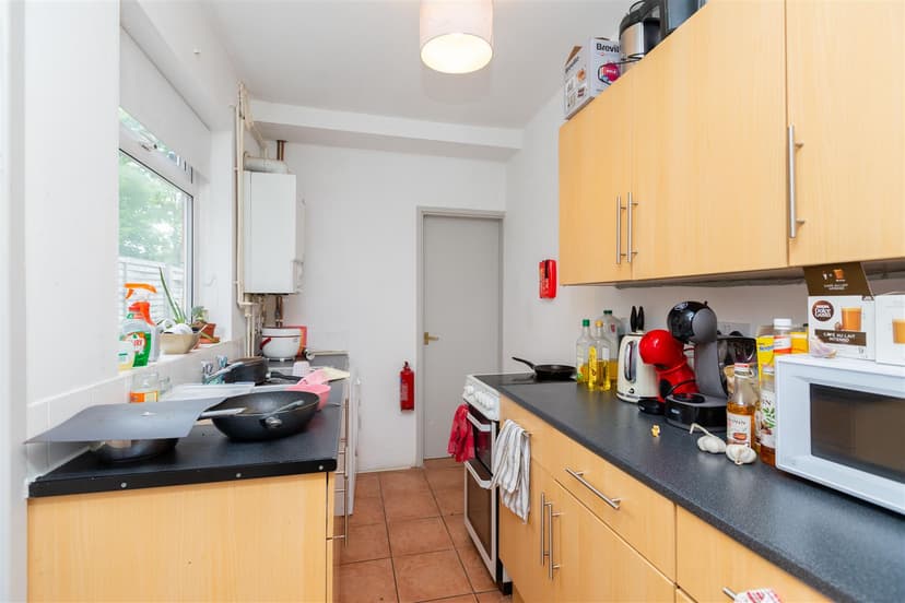 22, Milner Road - Image 11