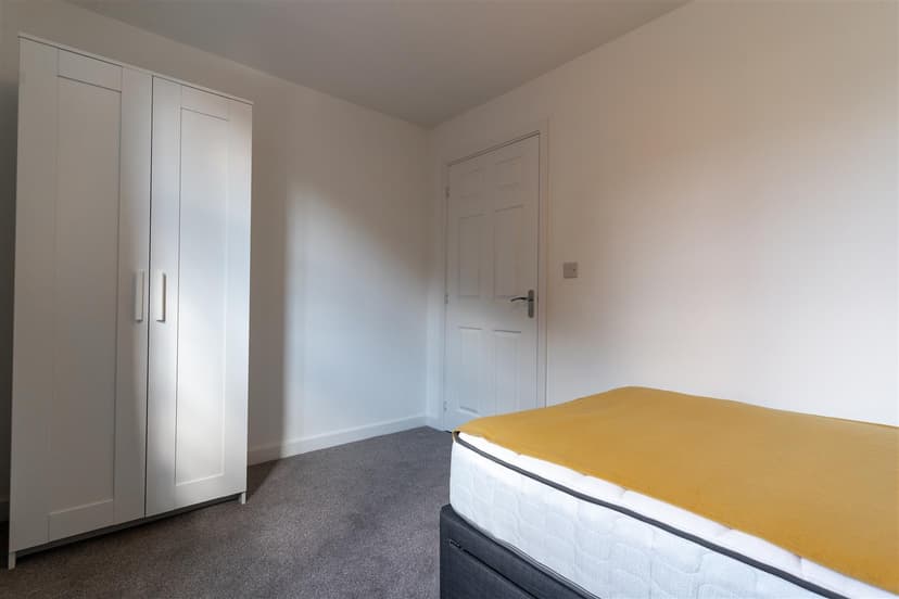 Flat 4, Heroes Drive - Image 3