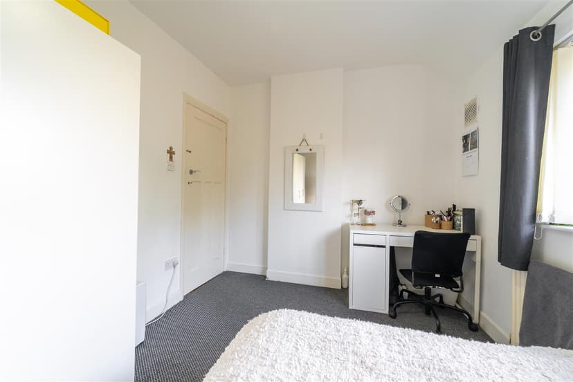 78, Reservoir Road - Image 8