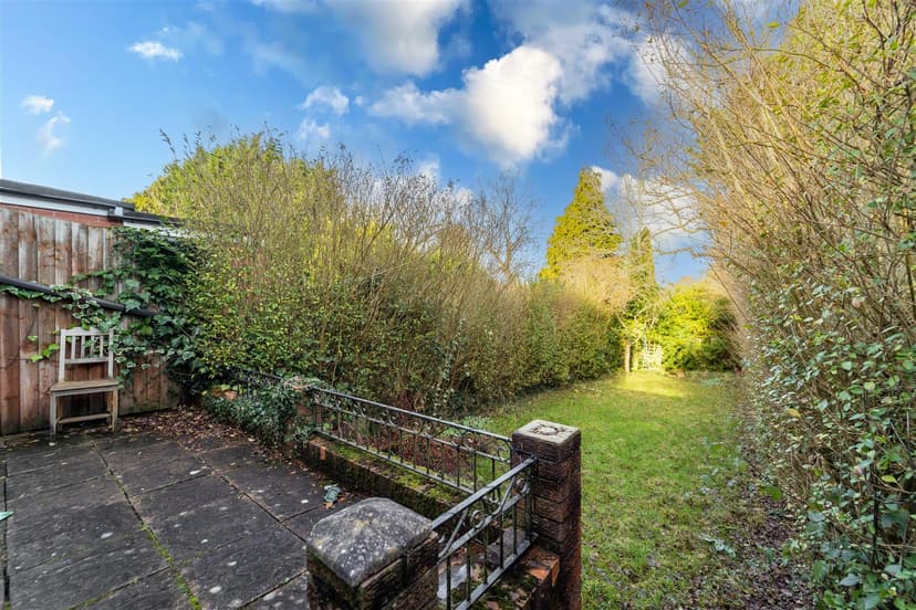 78, Reservoir Road - Image 4