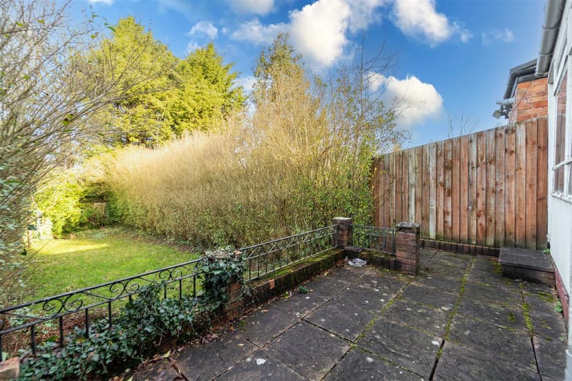 78, Reservoir Road - Image 2