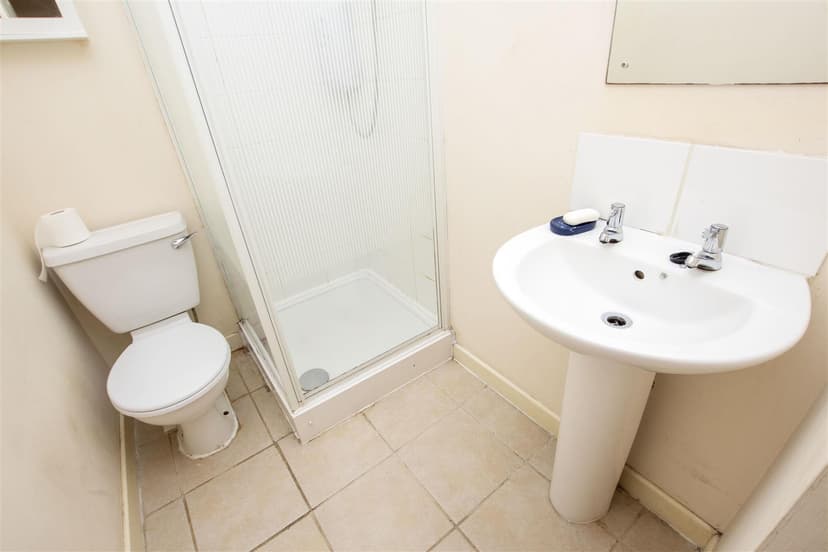 261, Heeley Road - Image 2