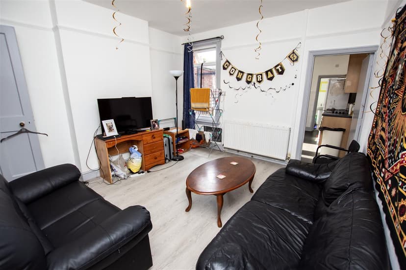 82, Teignmouth Road - Image 7