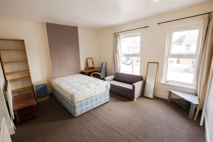 148, Bournbrook Road - Image 8