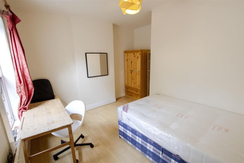 148, Bournbrook Road - Image 7