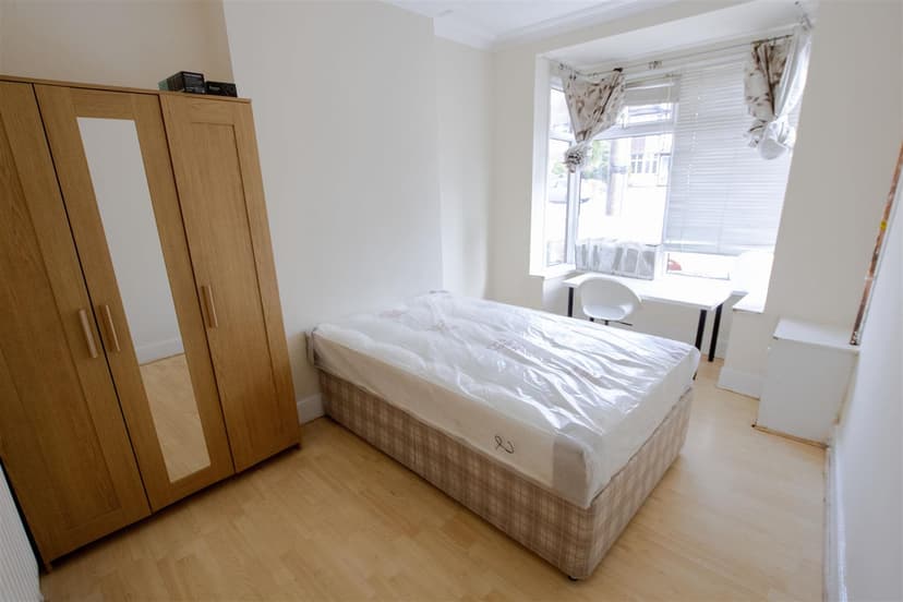 148, Bournbrook Road - Image 6