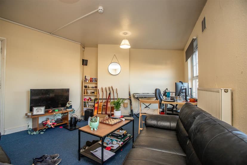 Flat 1, Bristol Road - Image 14