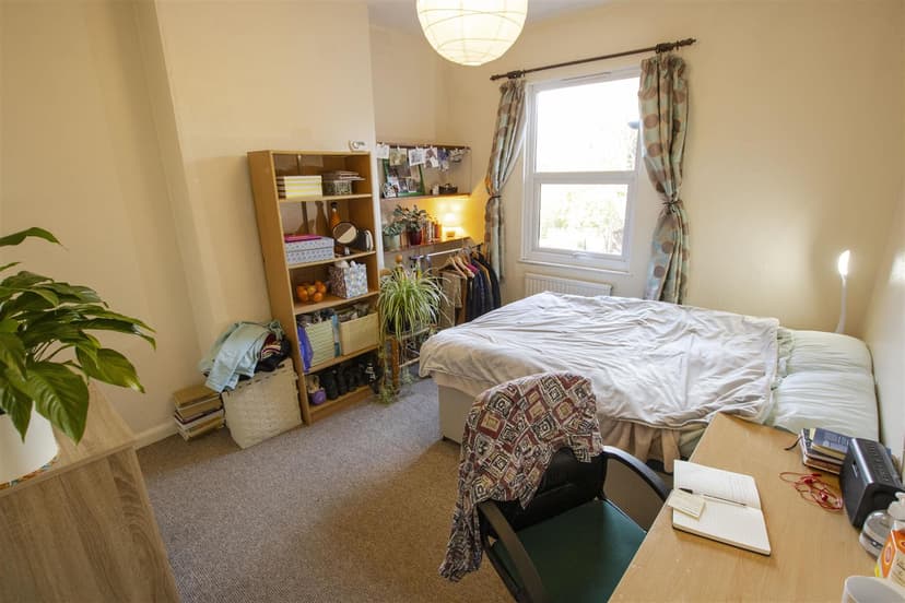 54, Lottie Road - Image 4