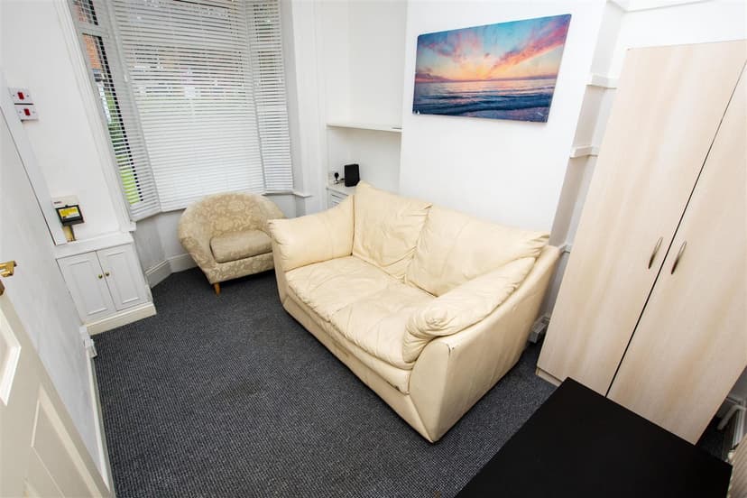 7, Boldmere Terrace - Image 2