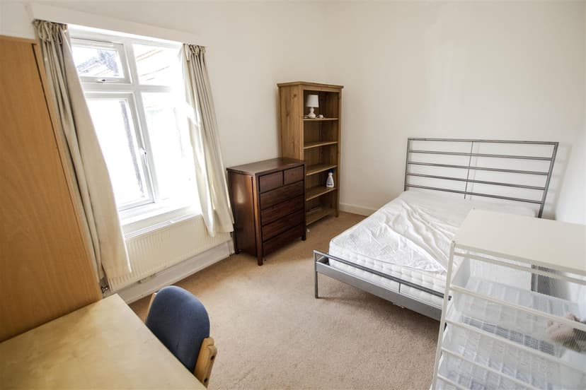 20, Bournbrook Road - Image 9