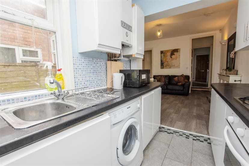 452, Harborne Park Road - Image 7