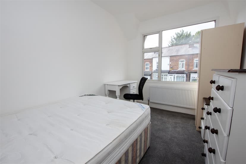 452, Harborne Park Road - Image 5