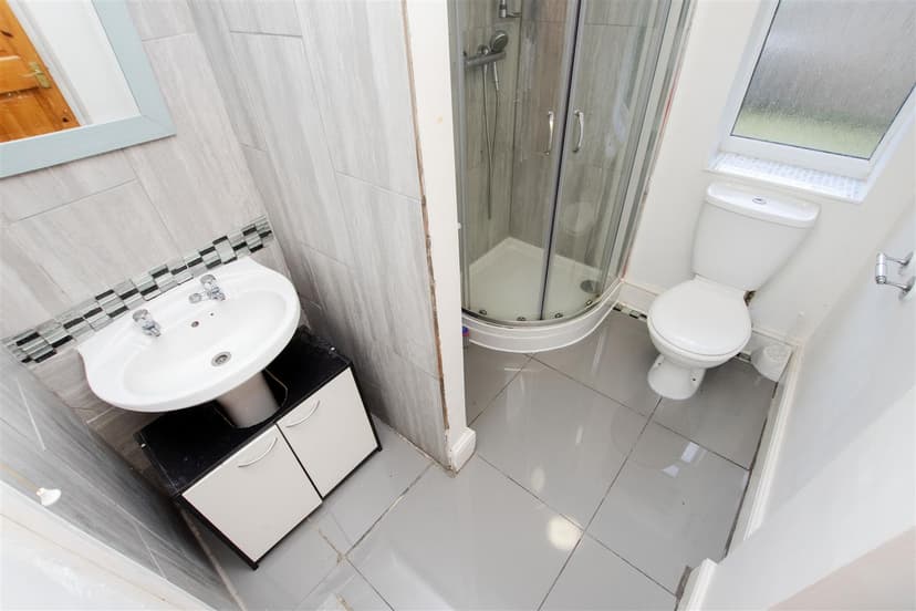 452, Harborne Park Road - Image 1