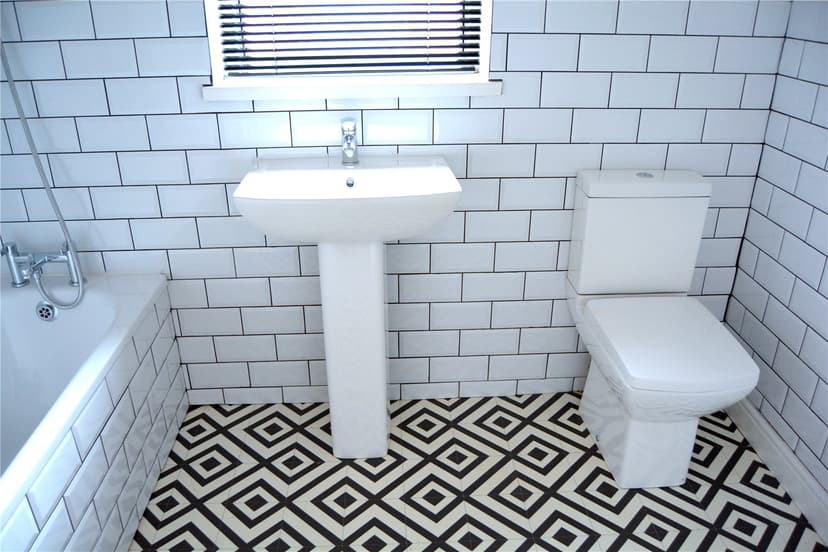 252, Edward Road - Image 11