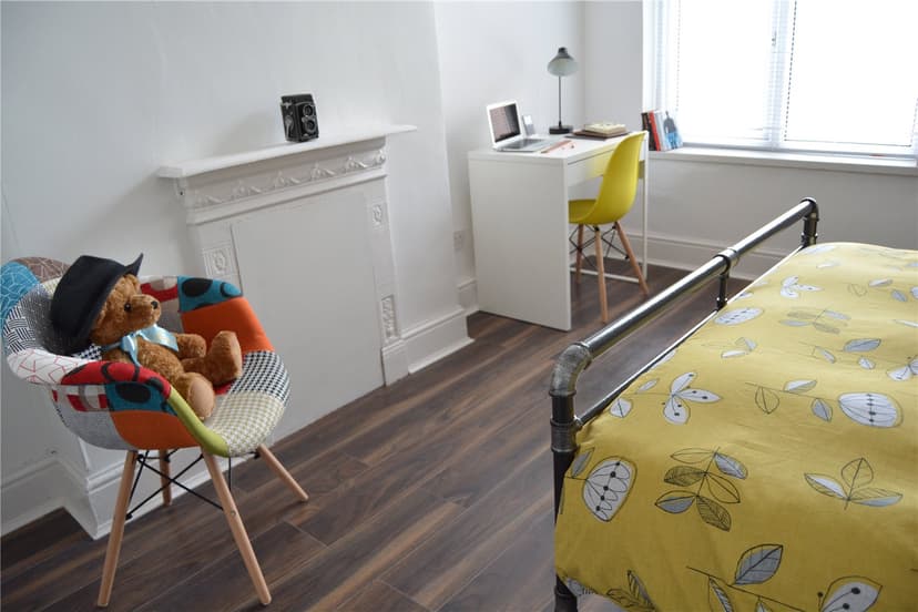 252, Edward Road - Image 5