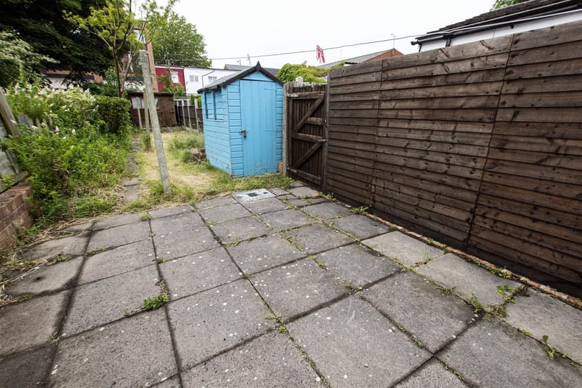 12, Lottie Road - Image 1