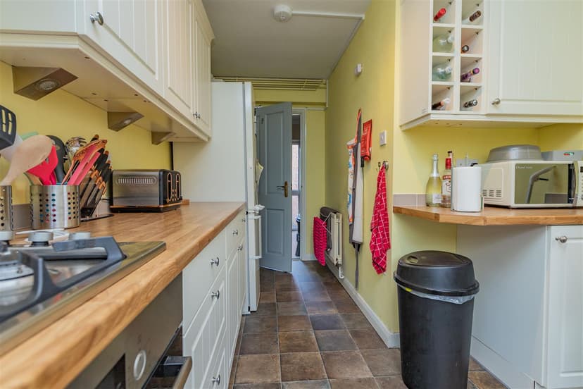 189, Reservoir Road - Image 11