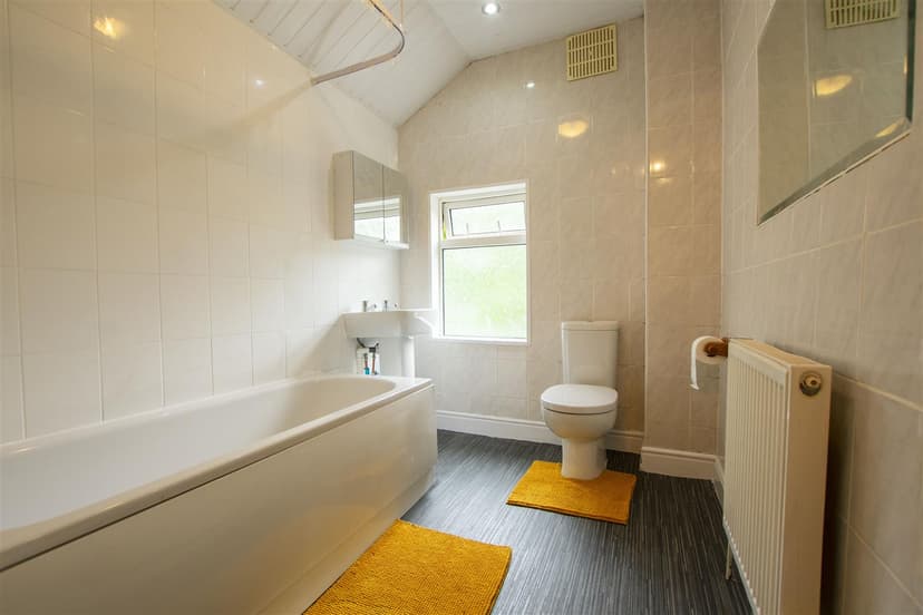 175, Heeley Road - Image 4