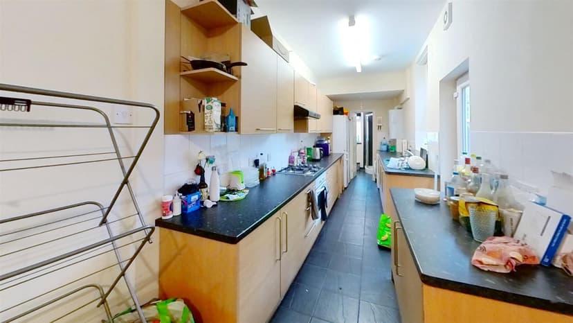 105, Dawlish Road - Image 12