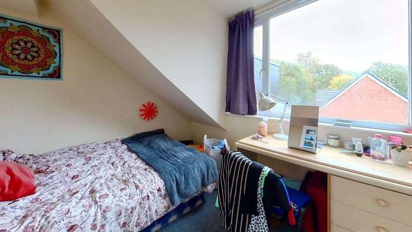 105, Dawlish Road - Image 10