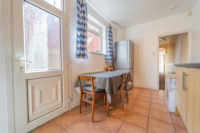 78, Warwards Lane - Image 15