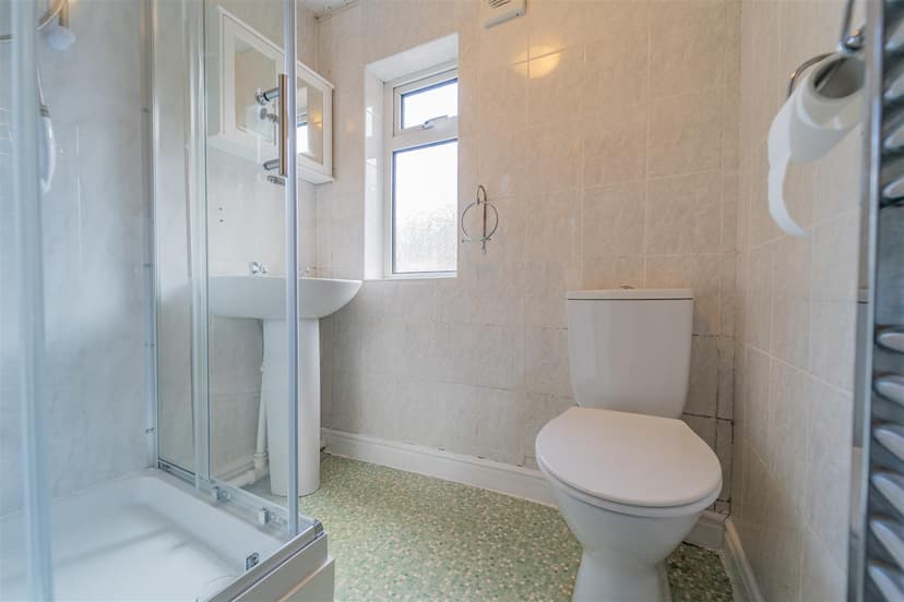 78, Warwards Lane - Image 13