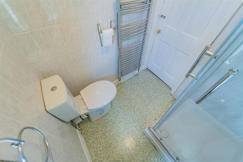 78, Warwards Lane - Image 11