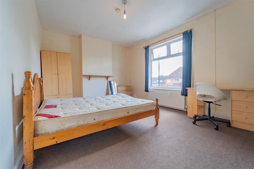 78, Warwards Lane - Image 6