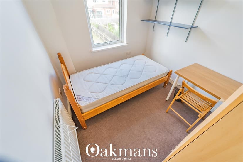 78, Warwards Lane - Image 3