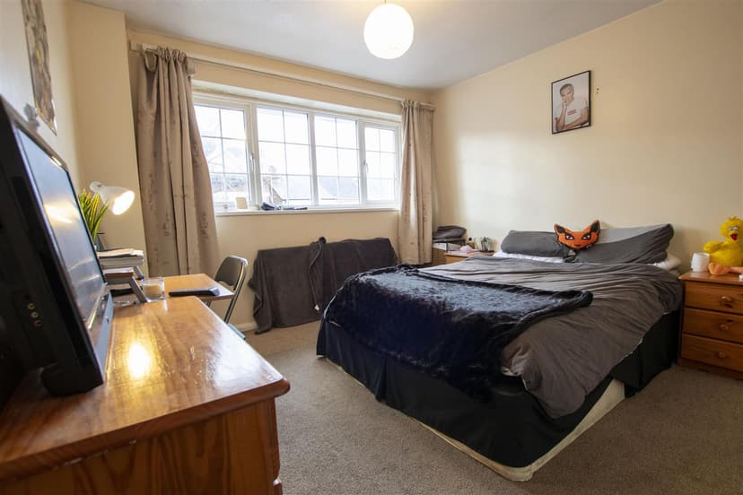 347, Tiverton Road - Image 7