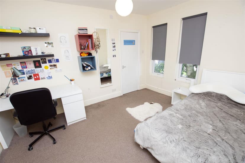 328, Tiverton Road - Image 7