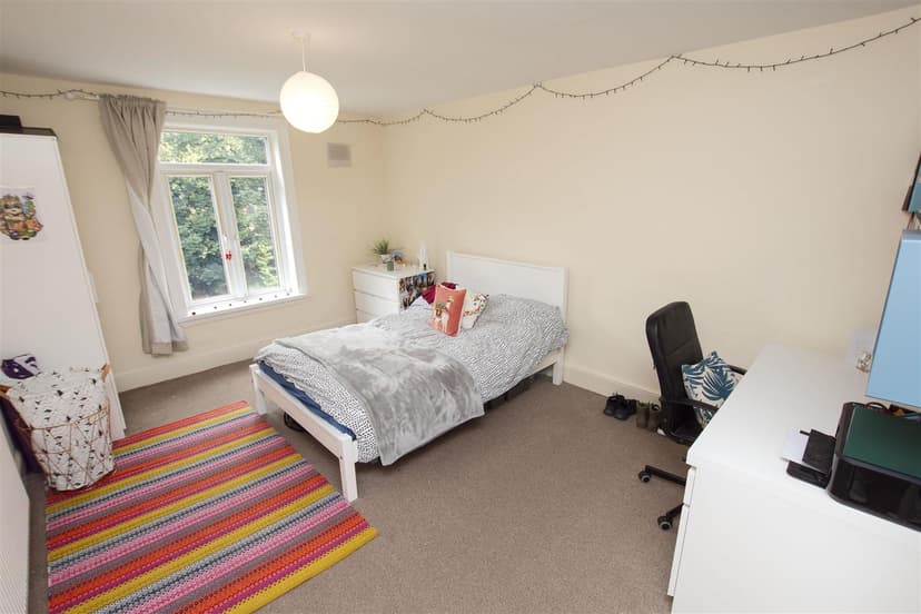 328, Tiverton Road - Image 6