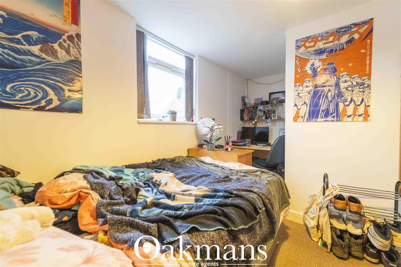 81, Harrow Road - Image 13