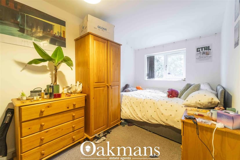 81, Harrow Road - Image 8