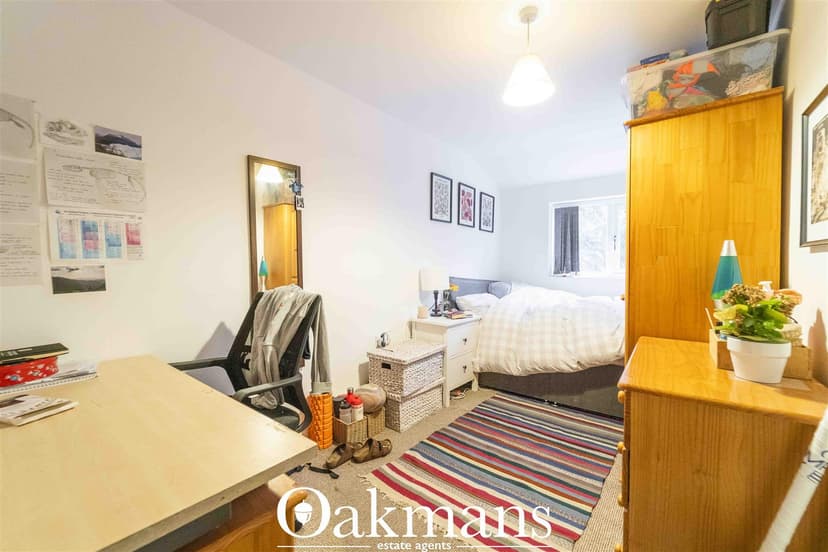 81, Harrow Road - Image 7