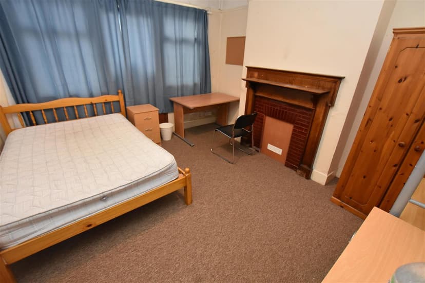 88, Bournbrook Road - Image 6