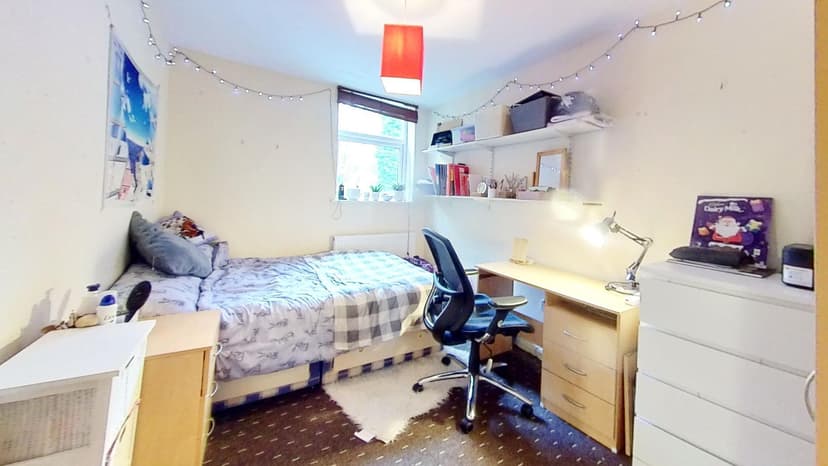 293, Heeley Road - Image 6