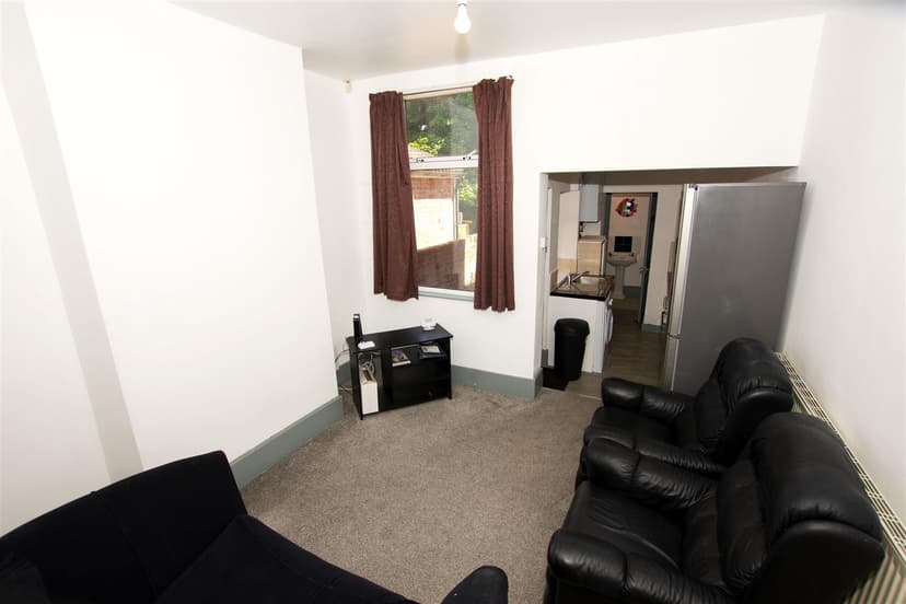 67, Gleave Road - Image 11