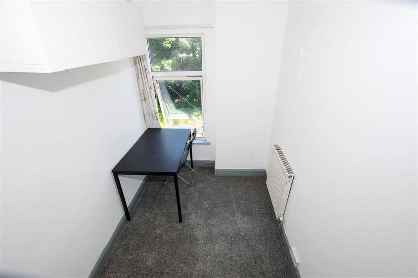 67, Gleave Road - Image 10