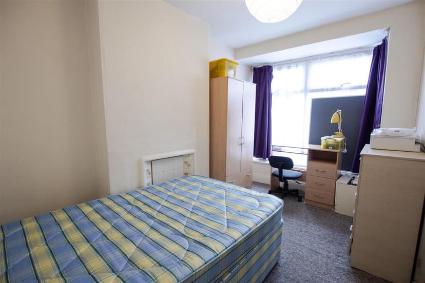 30, Teignmouth Road - Image 2