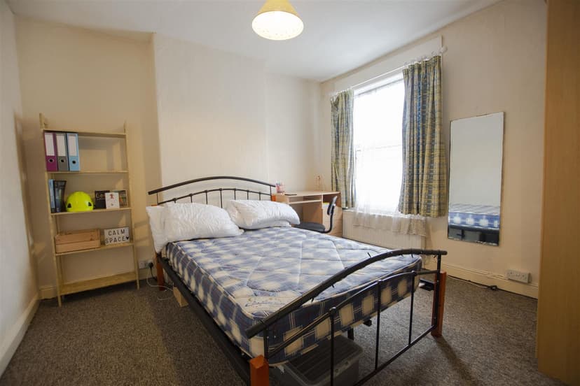 30, Teignmouth Road - Image 1