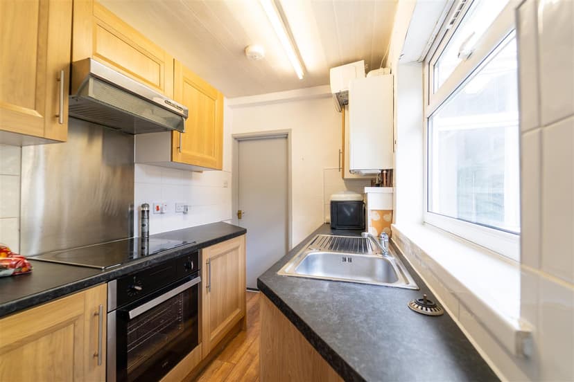 12, Hope Place - Image 19