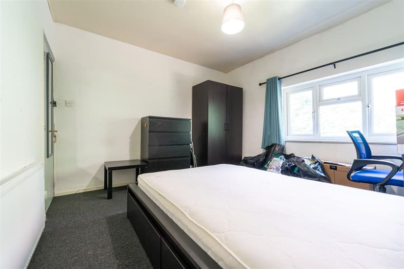 12, Hope Place - Image 9